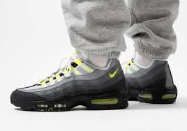 Nike Air Max 95 Black Purple Fuschia 95 Og Neon Ct1689 001 Release Date Sportaccord