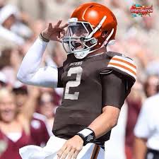 Just a kid from kerrville, texas. Johnny Manziel Texas A M Football 736x736 Wallpaper Teahub Io