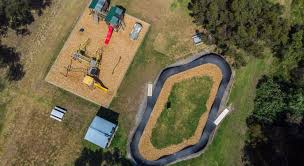 The quiet rooms are equipped with bath sheets, towels and a shower. Victor Harbor Holiday Cabin Park 19 Bay Road Victor Harbor