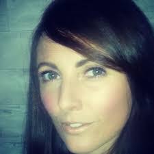 Lisa Muir's Instagram, Twitter & Facebook