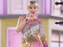 Популярность синглов «love story» и «you belong with me» помогла fearless занять первое место в чарте. Stop Meme Ing Taylor Swift Wired
