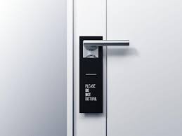 Door Hanger Free Mockup Door Hanger Template Mockup Psd Mockup Free Psd