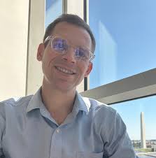 Alex Snider's Instagram, Twitter & Facebook