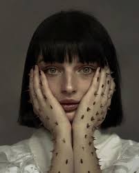 I ritratti femminili del fotografo Nicholas Fols