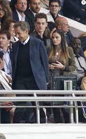 Capucine anav was born on april 22, 1991, in the 8th arrondissement of lyon. Nicolas Sarkozy Son Fils Louis Sarkozy Et Sa Compagne Capucine Anav La Famille Sarkozy Au Match De Football Psg Gfc Ajaccio Lors De La 2eme Journ Eacu Purepeople