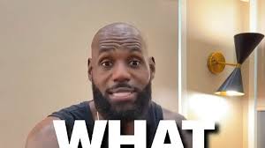 르브론, 국가 연주 중 '골프 스윙' 황당 기행... 트럼프 대통령 "수치스럽다" 비난→NBA 선배도 "선 넘었다" 한숨 - 머니투데이