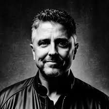 Brian Klinger's Instagram, Twitter & Facebook