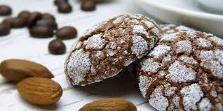 Dinginkan cookies hingga suhu ruang, kemudian simpan dalam toples atau wadah sesuai selera. Cara Membuat Kue Kering Coklat Cantik Dan Enak Buat Bingkisan Halaman All Kompas Com