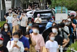 3,000여 종의 웹툰, 웹소설부터 만화까지! Aek9wyzjr380hm