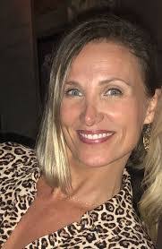 Desiree Bennett's Instagram, Twitter & Facebook