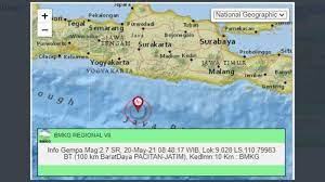 Bmkg melaporkan gempa tidak berpotensi tsunami. Qhwsodcfwank8m