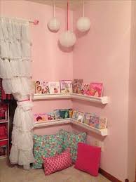Mulai dari yang kecil dan sederhana, sampai yang meriah dan besar. Idea Untuk Sudut Bacaan Di Rumah Idea Hias Bilik Tidur Facebook