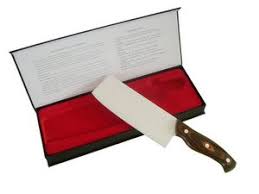 Ultimately you're aiming to remove a thin layer of the knife edge to reveal a new, sharp layer underneath. Solved How Do You Keep Ceramic Knives Sharp Ceramic Knife Ifixit