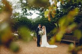 Download Elegant Wedding Couple For Free Wedding Couples Wedding Couple Photos Affordable Wedding Venues