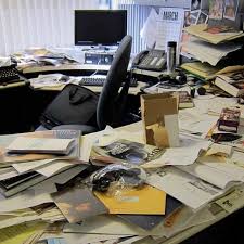 Happy Monday Did You Know Your Office And Desk Must Seem Organized A Messy Office Or A Cluttered Desk Can Not O Home Office Layouts Study Inspiration Desk