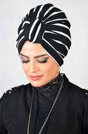 Aise Tesettur Siyah Beyaz Burgulu Hazir Bone 1 Sal Siyah Urunler