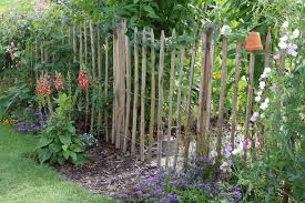 Alten Garten Neu Gestalten Anlegen Und Bepflanzen Hausgarten Net