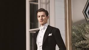 By clicking remember me, you are letting ralph lauren use the activity in your session to personalize your experience on our site. Ralph Lauren Fall 2020 Menswear Collection Vogue