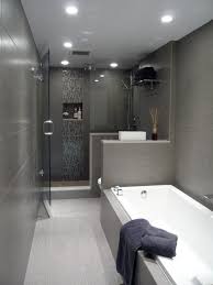 Great Layout For Long Narrow Bathroom Modern Clean Lines Jdl Homes Vancouver Vancouver Pied Bathroom Design Small White Bathroom Designs Bathroom Layout