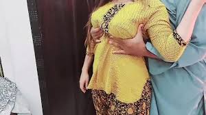 Pakistani maid multiple orgasm while Fucked By Her Boss - XNXX.COM