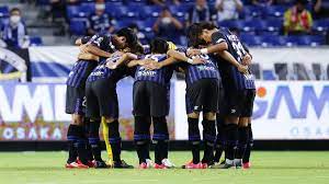 Gamba osaka (ガンバ大阪, gamba ōsaka) is a japanese professional football club based in suita, osaka prefecture.the club plays in the j1 league, which is the top tier of football in the country.the club's name gamba comes from the italian word gamba meaning leg and the japanese ganbaru (頑張る), meaning to do your best or to stand firm. Gamba Osaka