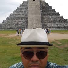 Un tablaroquero k sepa y este desocupado k me aga una pared rápido y puerta  y que no cobre caro🙈de YA YA