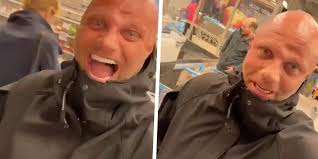 VIDEO: Alex Soze kan het niet laten zijn ex-vrouw voor schut te zetten in  de Albert Heijn