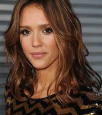 Wenn sie ein mobiltelefon verwenden, können sie auch die menüleiste des browsers verwenden. Die 50 Besten Frisuren Fur Ovale Gesichtsformen Frisuren Bild