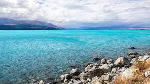 New zealand weather can change quickly so it's best to expect the unexpected.temperatures reach an average of 25°c in the summer and as low as 12°c in. Lake Tekapo New Zealand Foto Vorratig Crushpixel