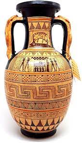 La forza delle immagini create dagli scrittori greci è tale che furono riprese nei secoli successivi dalle nell'immagine, glauco e diomede su un vaso greco a figure rosse (v a.c.). Antico Vaso In Ceramica Greca Anfora Serpenti Maniglia Geometrica Arte Ceramica Grecia Amazon It Casa E Cucina