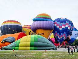 Love food fest x myballoonfiesta 2020 putrajaya. This Morning At Putrajaya The 10th Hot Air Balloon Fiesta Takes Off From Precinct 2 Are You Ready Myballoonfiesta Air Balloon Balloon Fiesta Hot Air