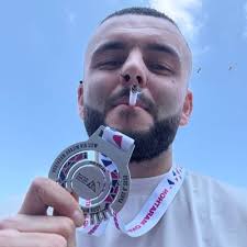 lisa mannion (@_lisamannion)