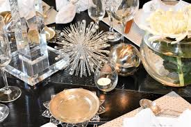 It is rich in features and settings, which makes the widget fully editable. Silver And White New Year S Eve Table Setting Home With Holliday