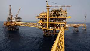 ↑gulf of mexico • instance hypernyms: Plataformas Petroleras De Eu En El Golfo De Mexico Paran Produccion En Espera Del Huracan Delta El Economista