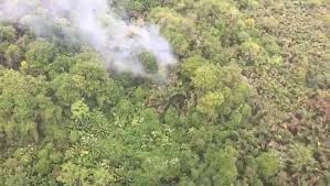 Río de janeiro (ap) — el presidente y cuatro jugadores del club palmas, de la cuarta división del fútbol brasileño, murieron el domingo en un accidente aéreo en el estado norteño de tocantins, informó el equipo.el accidente ocurrió cuando la avioneta se desplomó al final de la pista, poco después de haber despegado, informó el club en un comunicado. Accidentes Aereos De Cr Home Facebook