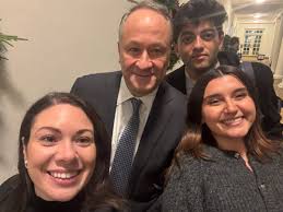 Liza Acevedo (@lizamacevedo)