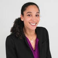 Kellie Kane's Instagram, Twitter & Facebook