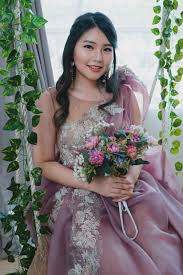 Posted by unknown at 10:14. Kebaya Maupun Gaun Pernikahan Berikut Rekomendasi Tempat Sewa Baju Pengantin Terpercaya Bridestory Blog