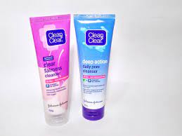 Jika kamu mengalaminya, salah satu produk clean and clear yaitu foaming face wash akan membantu menghilangkan jerawat. Perawatan Kulit Wajah Dengan Clean Clear A Girl Thoughts Lifestyle And Beauty Blog By Hanifa Setiatmadji