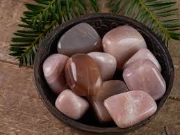 Strengthening our relationship with our intuition. Moonstone Meaning Healing Properties And Benefits