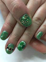 St Patrick S Day Glitter Green Leprechaun Shamrock Gel Nails Gold Nail Designs Green Acrylic Nails Green Nails