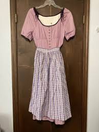 A fabric in or with a floral pattern. Floral Pattern Dirndl Gem