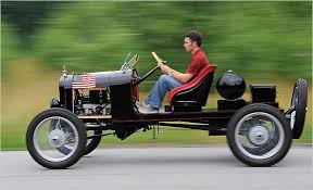 1926 Ford Model T Speedster Just Like Dad S But His Is Yellow He Loved Driving The Grand Kids Around Town Ford Models Model T Antique Cars