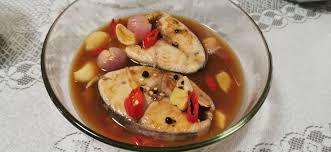 Negeri yang kaya akan hasil lautnya memudahkan anda untuk menikmati berbagai olahan makanan. Berkas Ikan Tenggiri Masak Asam Jawa Jpg Wikipedia Bahasa Indonesia Ensiklopedia Bebas