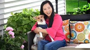 Kellie chauvin has announced that she is filing for divorce after 10 years of marriage due to chauvin's role in floyd's killing. Refugee Once Shamed For Her Looks Vying To Be The First Hmong Mrs Minnesota Twin Cities