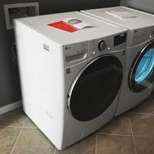 Attention pet lovers, we have a washer for you! Lg Ultra Large Capacity Front Load Washer Review