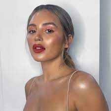 Val Mercado On Instagram Literally Glowing Bts Hair Makeup Dewy Makeup Beautiful Makeup