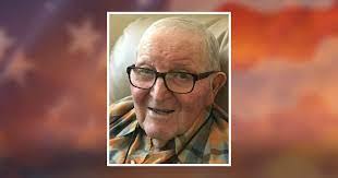 Ivan Tidwell's Instagram, Twitter & Facebook