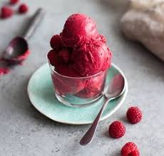 Rezept Fur Himbeer Eiscreme Rezept In 2020 Gefrorene Desserts Himbeeren Joghurt Eis