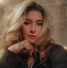 Who can fix a leaky shutoff valve and install a new toilet in Lewis Center?